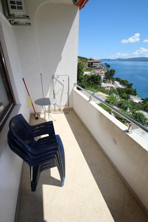 Villa Stipe Lokva Rogoznica Ruang foto
