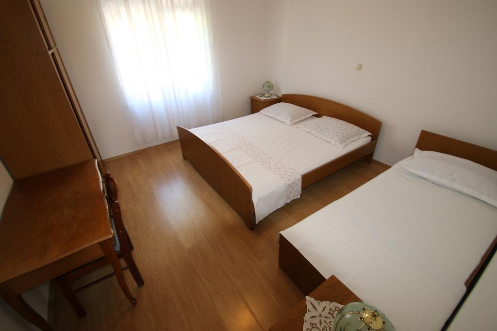 Villa Stipe Lokva Rogoznica Ruang foto