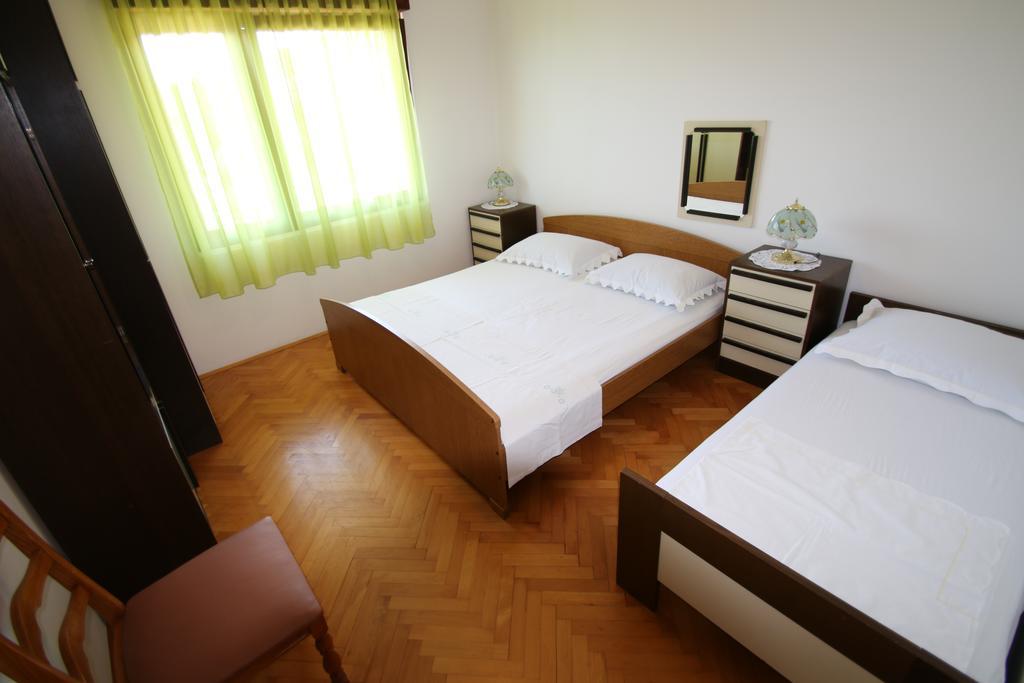 Villa Stipe Lokva Rogoznica Ruang foto