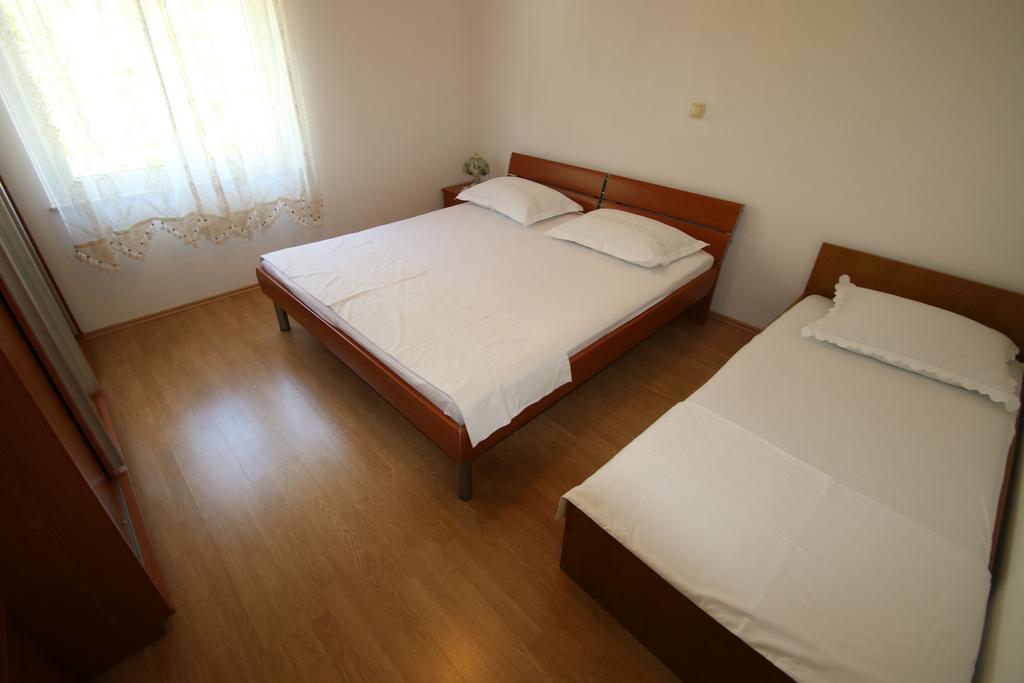 Villa Stipe Lokva Rogoznica Ruang foto