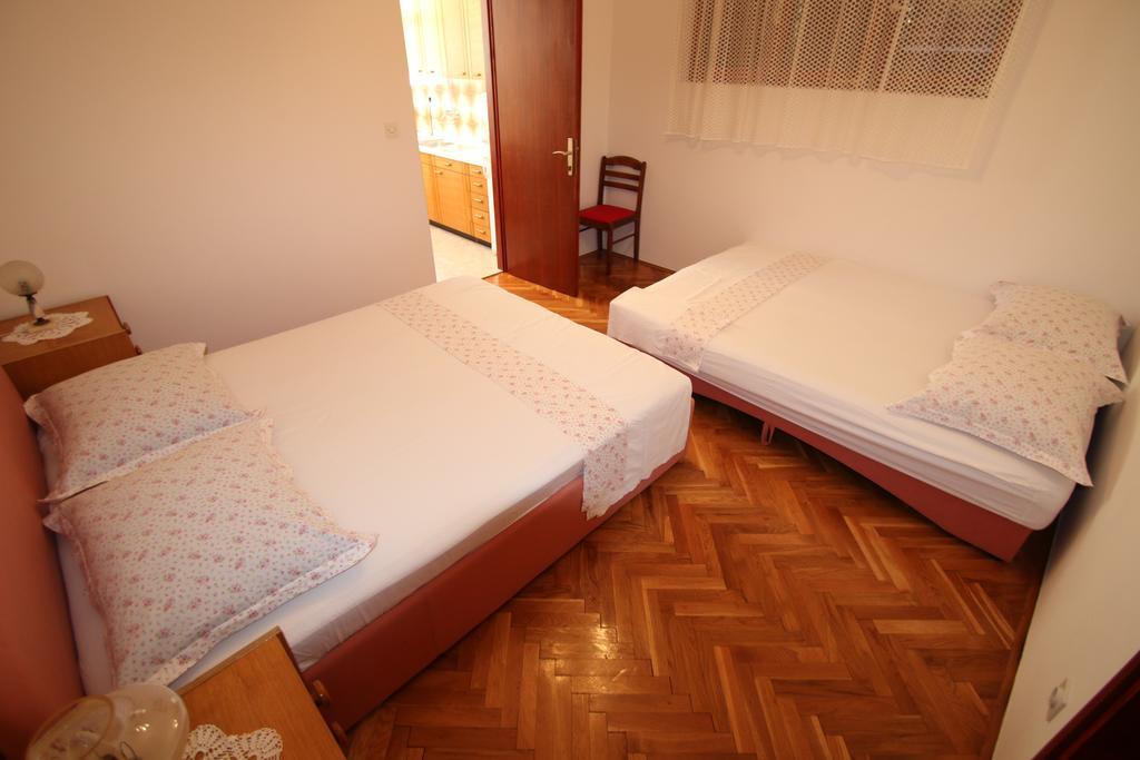 Villa Stipe Lokva Rogoznica Ruang foto