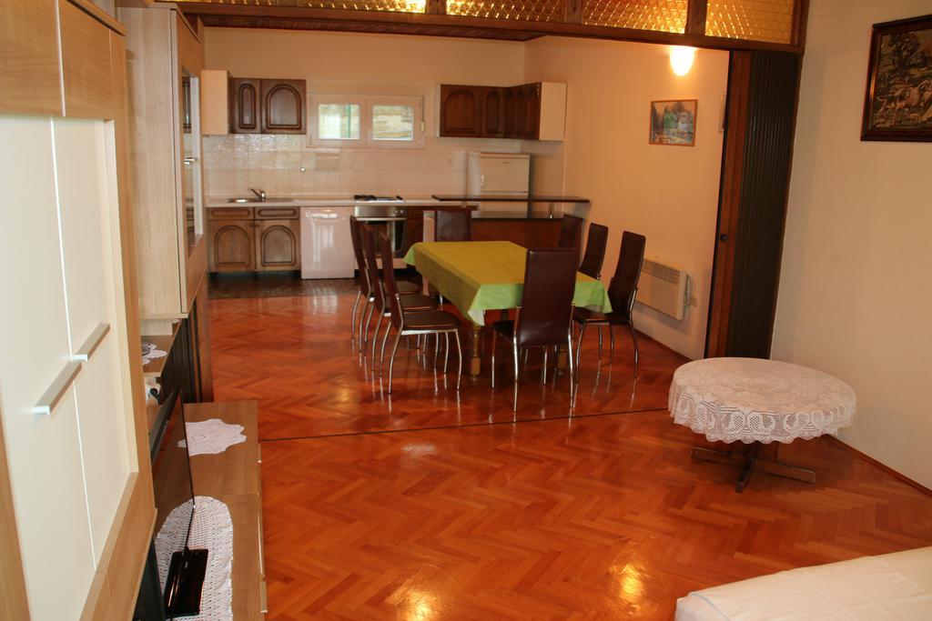 Villa Stipe Lokva Rogoznica Ruang foto